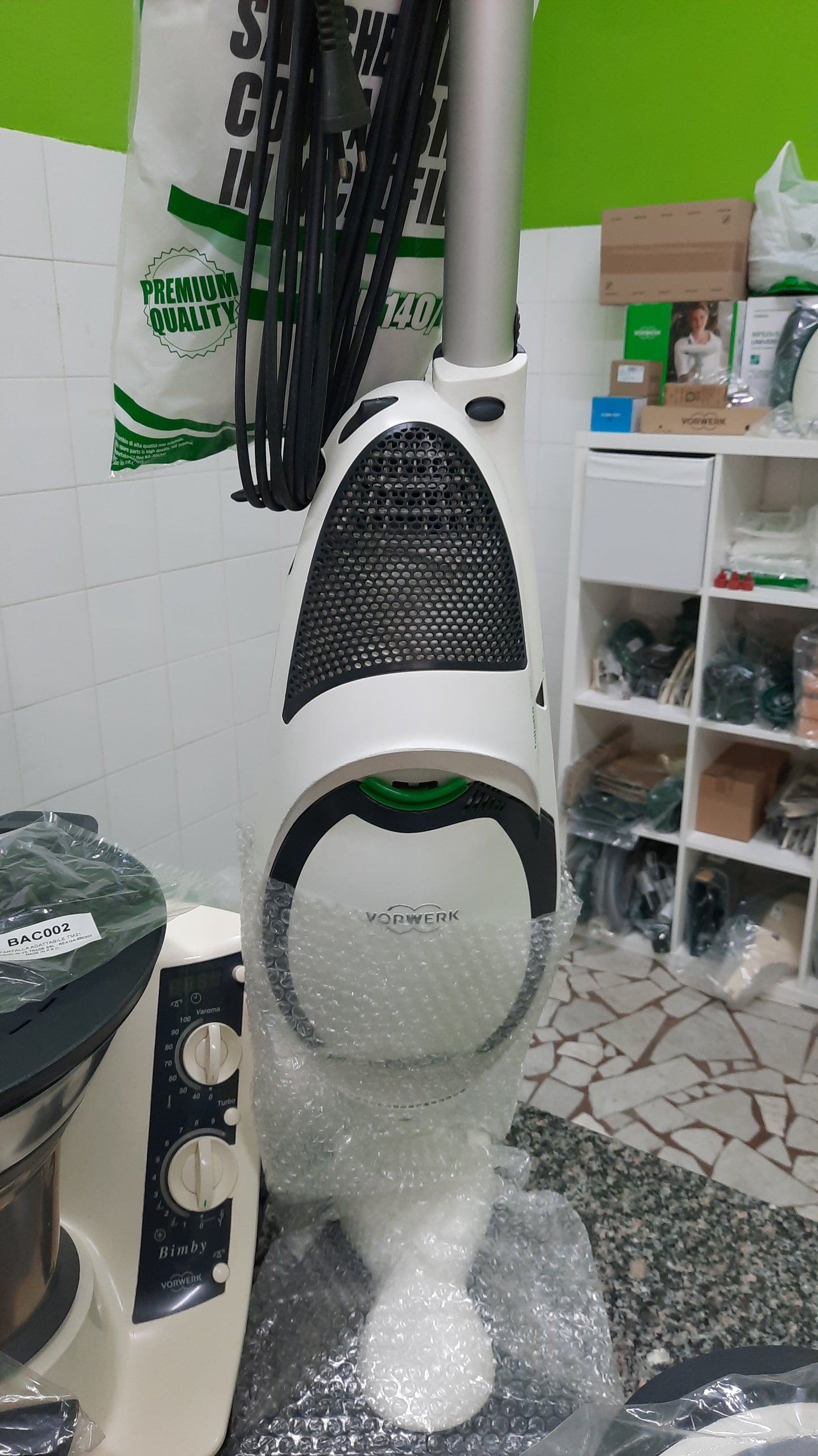 FOLLETTO Vk150 RICONDIZIONATO CON HD50 VORWERK SACCHETTI - DGFOLLETTO SERVICE